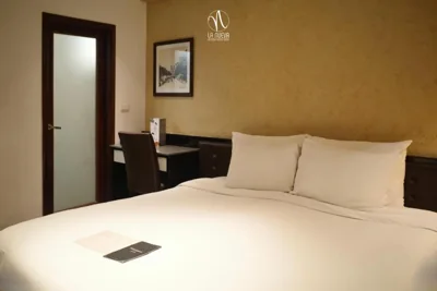 标准双人间或双床间 — La Nueva Boutique Hotel Hanoi & Spa